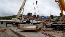 Fabricação de pré-moldados de concreto para passarela de pedestre - Itapevi SP